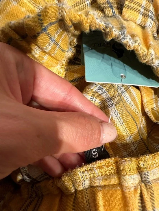 Yellow Plaid Pleated Mini Skirt - Picture 4 of 4